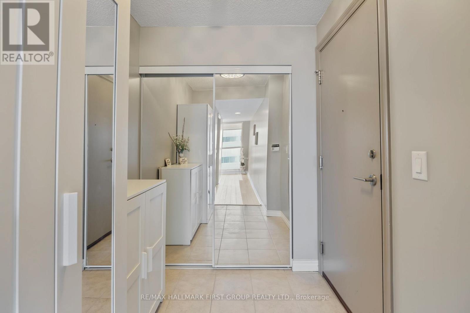 405 - 70 Town Centre Court, Toronto, Ontario  M1P 0B2 - Photo 3 - E12751170