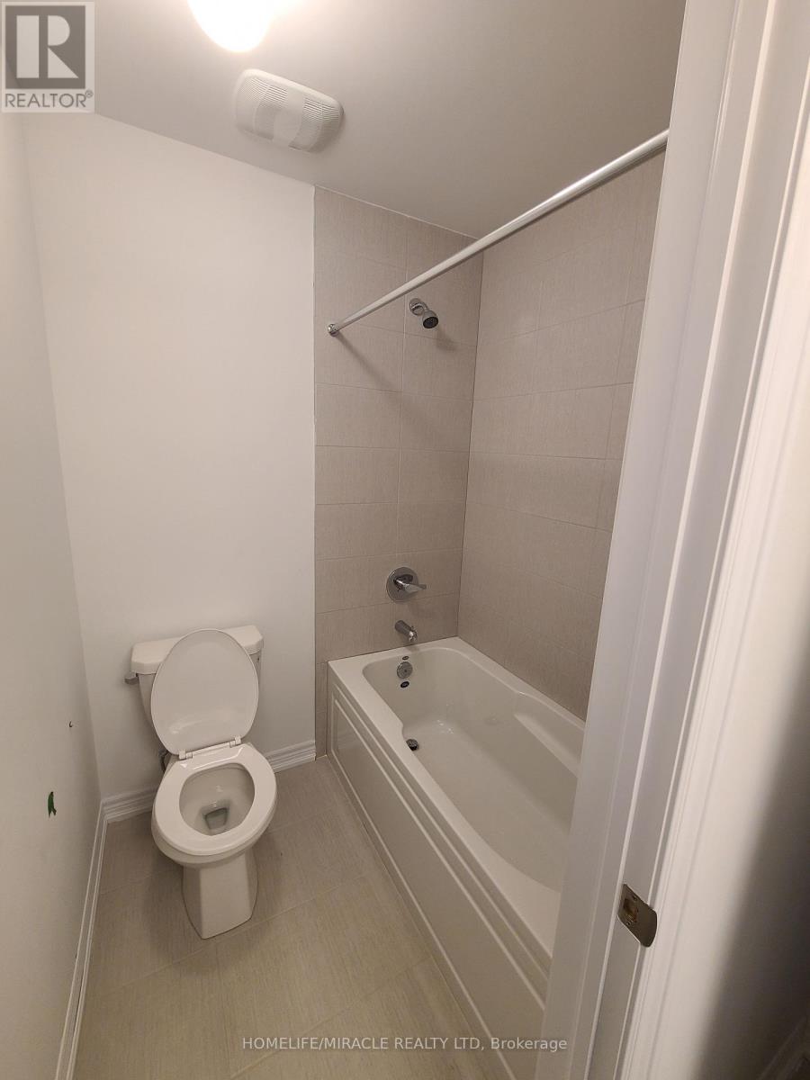 2008 Verne Bowen Street, Oshawa, Ontario  L1L 0S3 - Photo 9 - E12751198