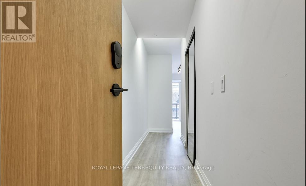 319 - 2369 Danforth Avenue, Toronto, Ontario  M4C 0B1 - Photo 2 - E12751268