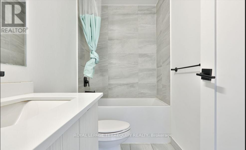 319 - 2369 Danforth Avenue, Toronto, Ontario  M4C 0B1 - Photo 8 - E12751268