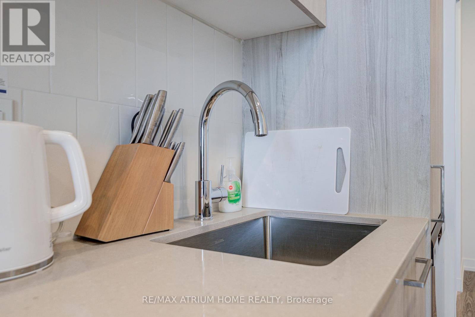 2101 - 195 Commerce St Street, Vaughan, Ontario  L4K 0P9 - Photo 17 - N12751140