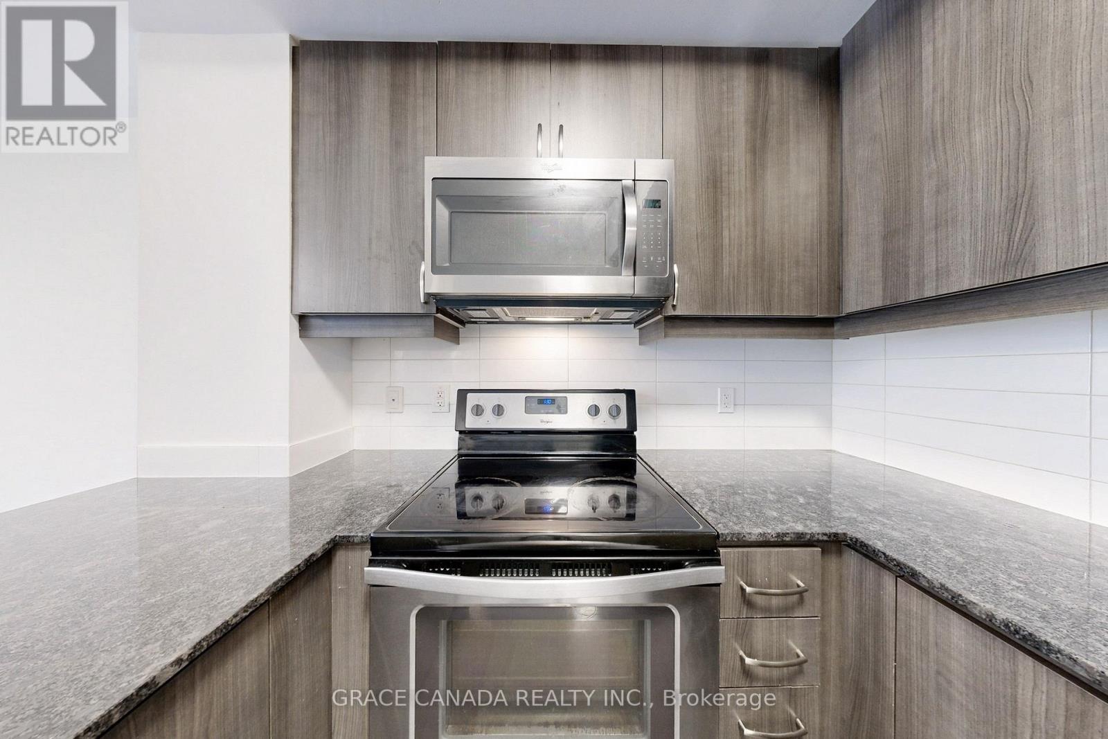 409 - 9205 Yonge Street, Richmond Hill, Ontario  L4C 1V5 - Photo 19 - N12751148