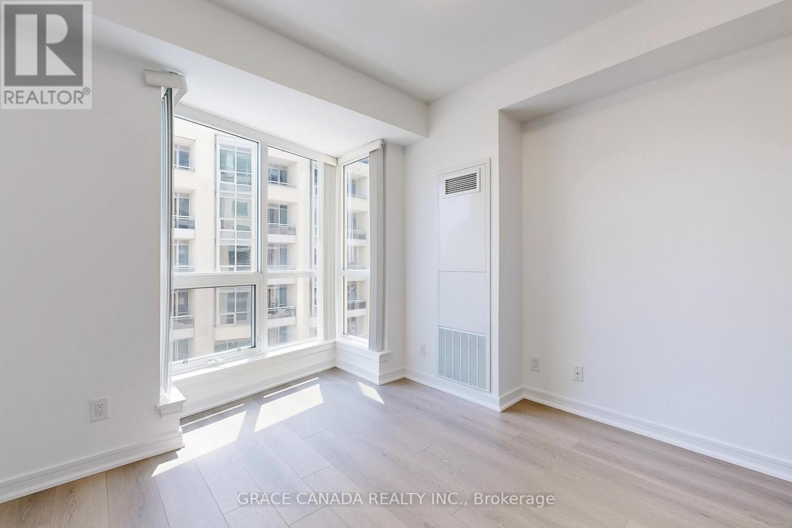 409 - 9205 Yonge Street, Richmond Hill, Ontario  L4C 1V5 - Photo 23 - N12751148