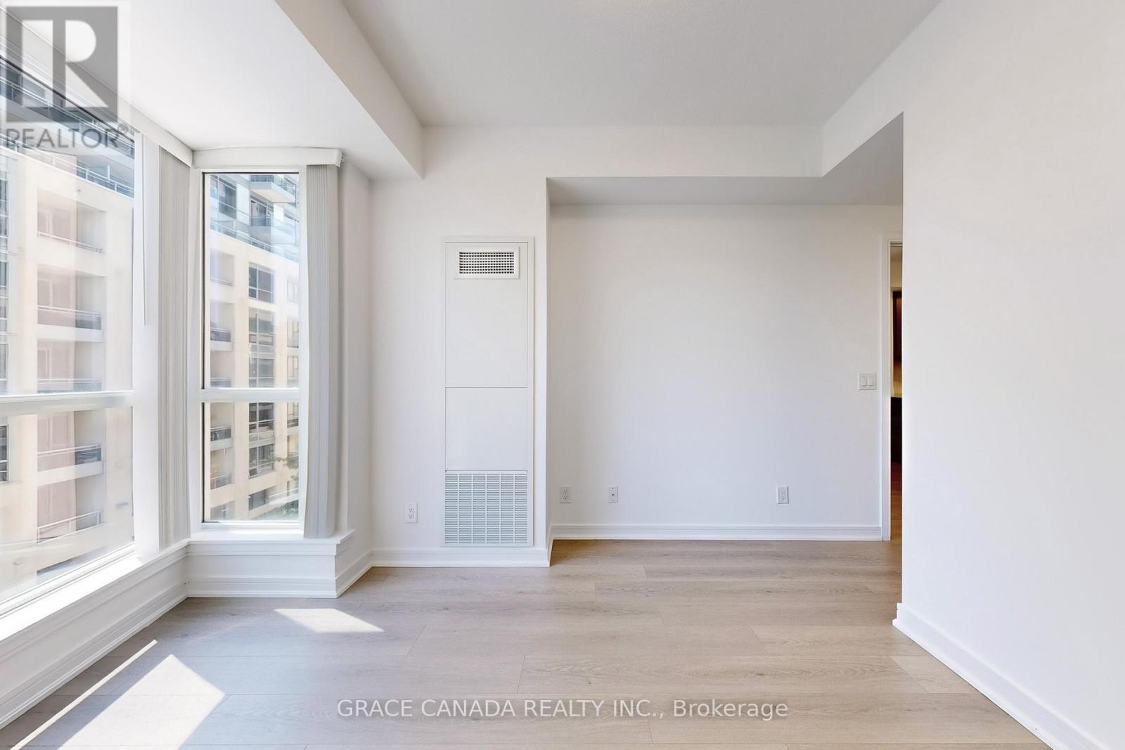 409 - 9205 Yonge Street, Richmond Hill, Ontario  L4C 1V5 - Photo 24 - N12751148