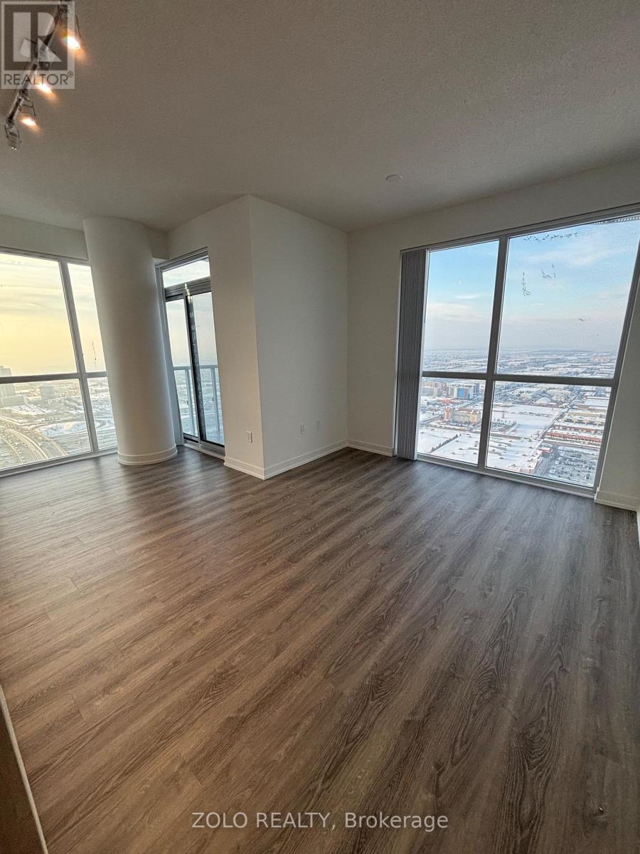 5002 - 8 Interchange Way E, Vaughan, Ontario  L4K 0R2 - Photo 2 - N12751178