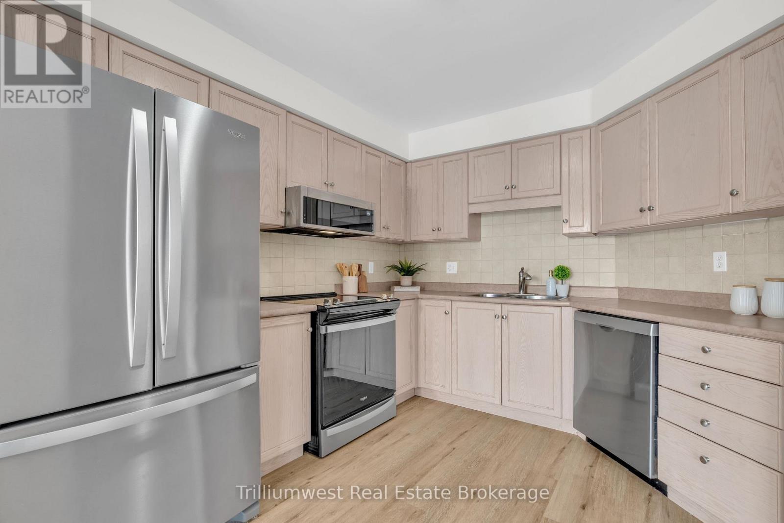 37 Kearney Street, Guelph, Ontario  N1E 7B9 - Photo 11 - X12724690