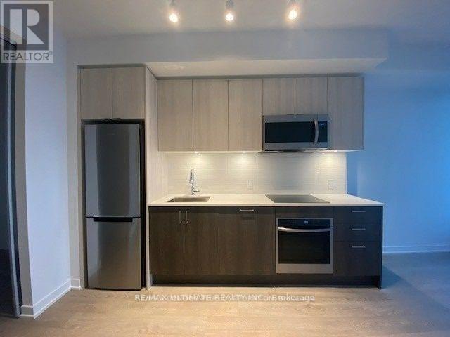 1709 - 1926 Lakeshore Boulevard W, Toronto, Ontario  M6S 1A1 - Photo 3 - W12751132