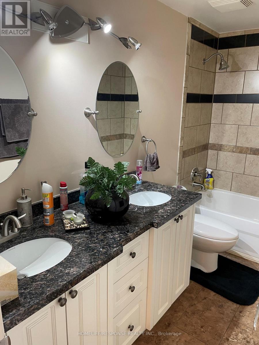 21 - 2035 Asta Drive S, Mississauga, Ontario  L5A 3Y2 - Photo 8 - W12751158