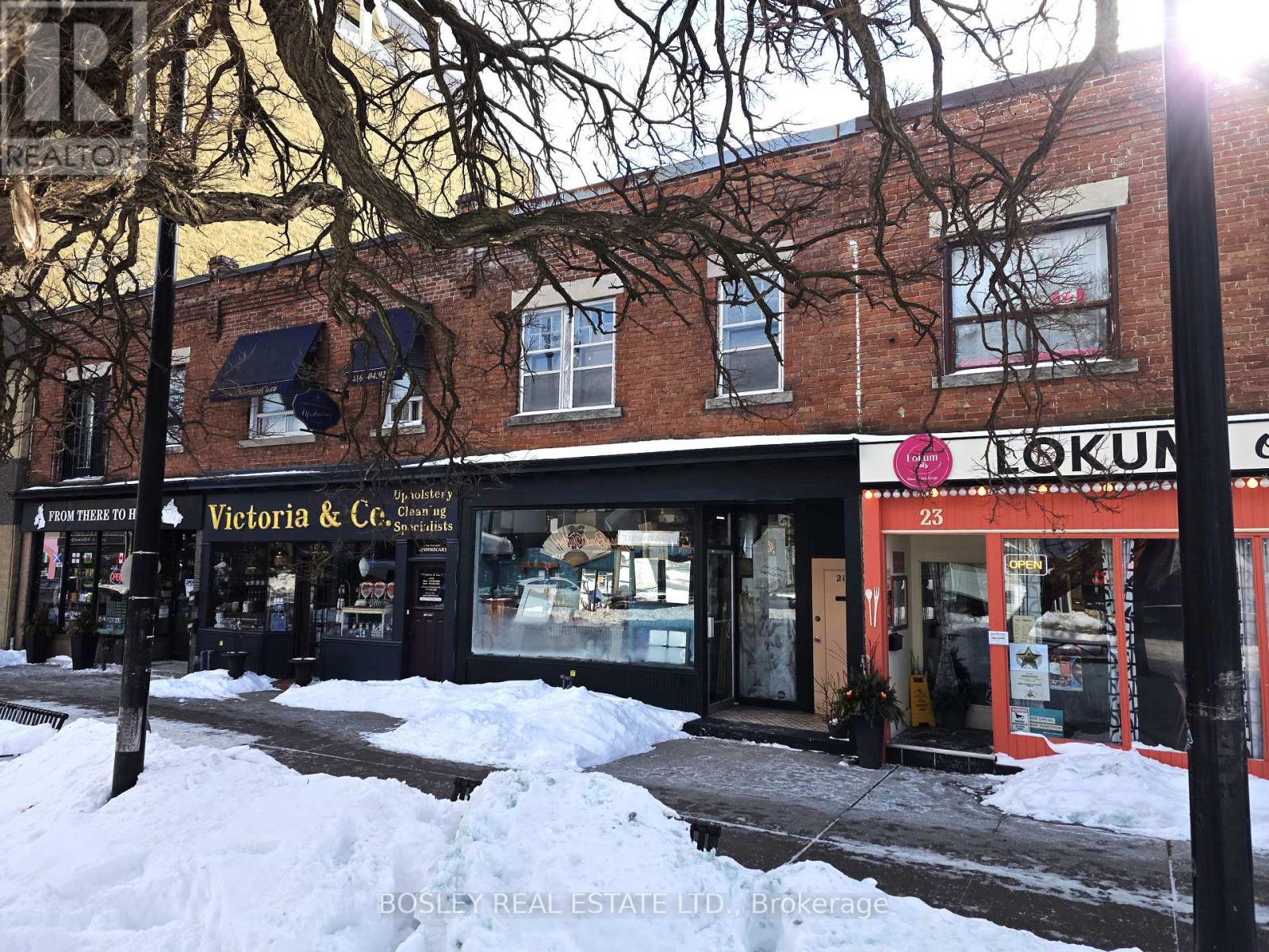 21 St. John's Road, Toronto (Junction Area), Ontario  M6P 1T7 - Photo 5 - W12751210