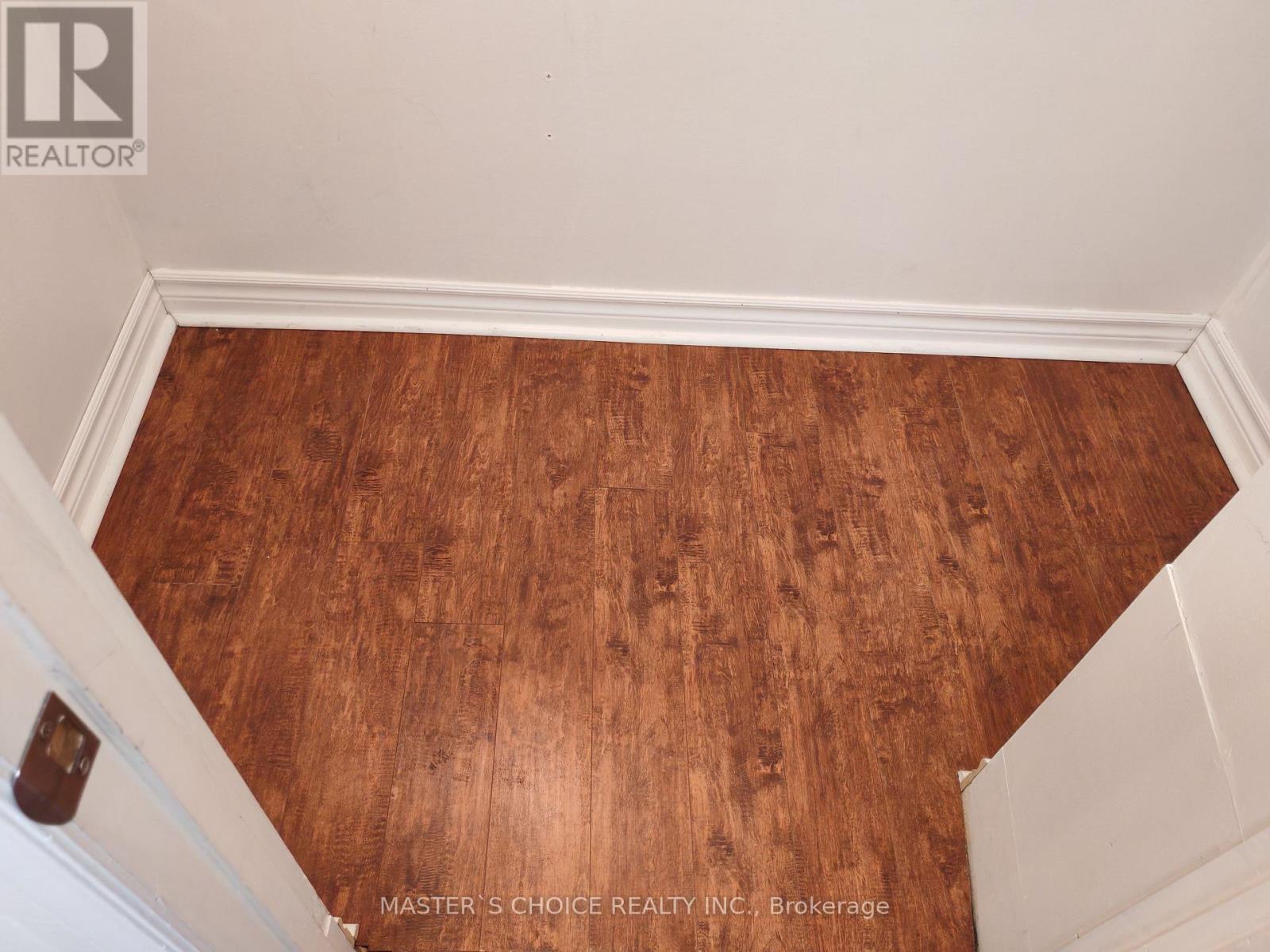 Lower - 116 Lonborough Avenue, Toronto, Ontario  M6M 1Y1 - Photo 7 - W12751220