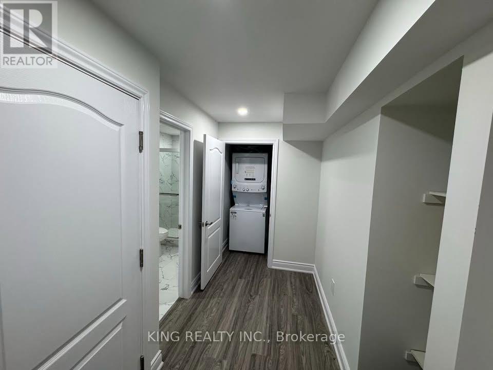 1256 Leger Way, Milton, Ontario  L9E 1E4 - Photo 8 - W12751244