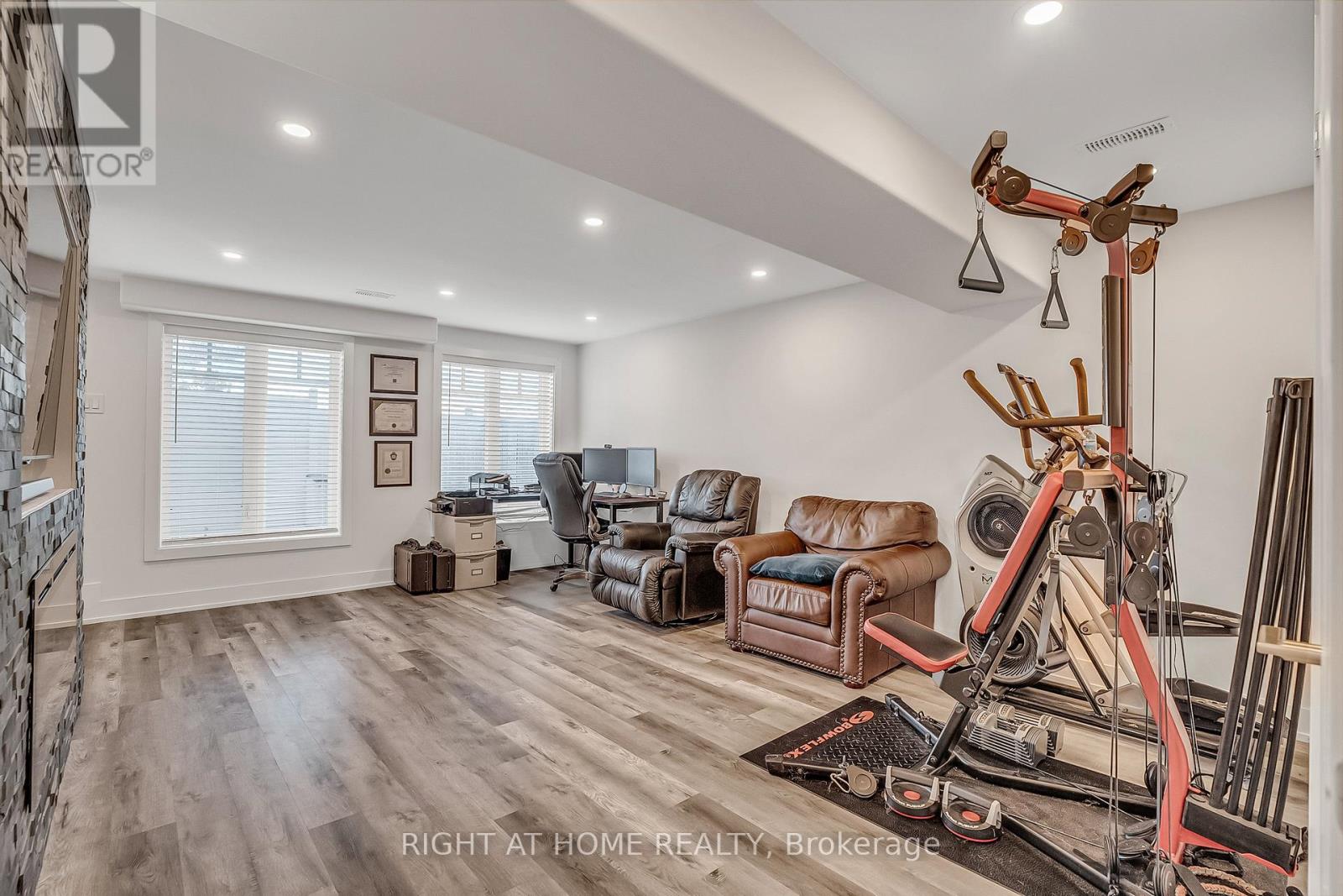 88 Winterton Court N, Orangeville, Ontario  L9W 6Z7 - Photo 33 - W12751246