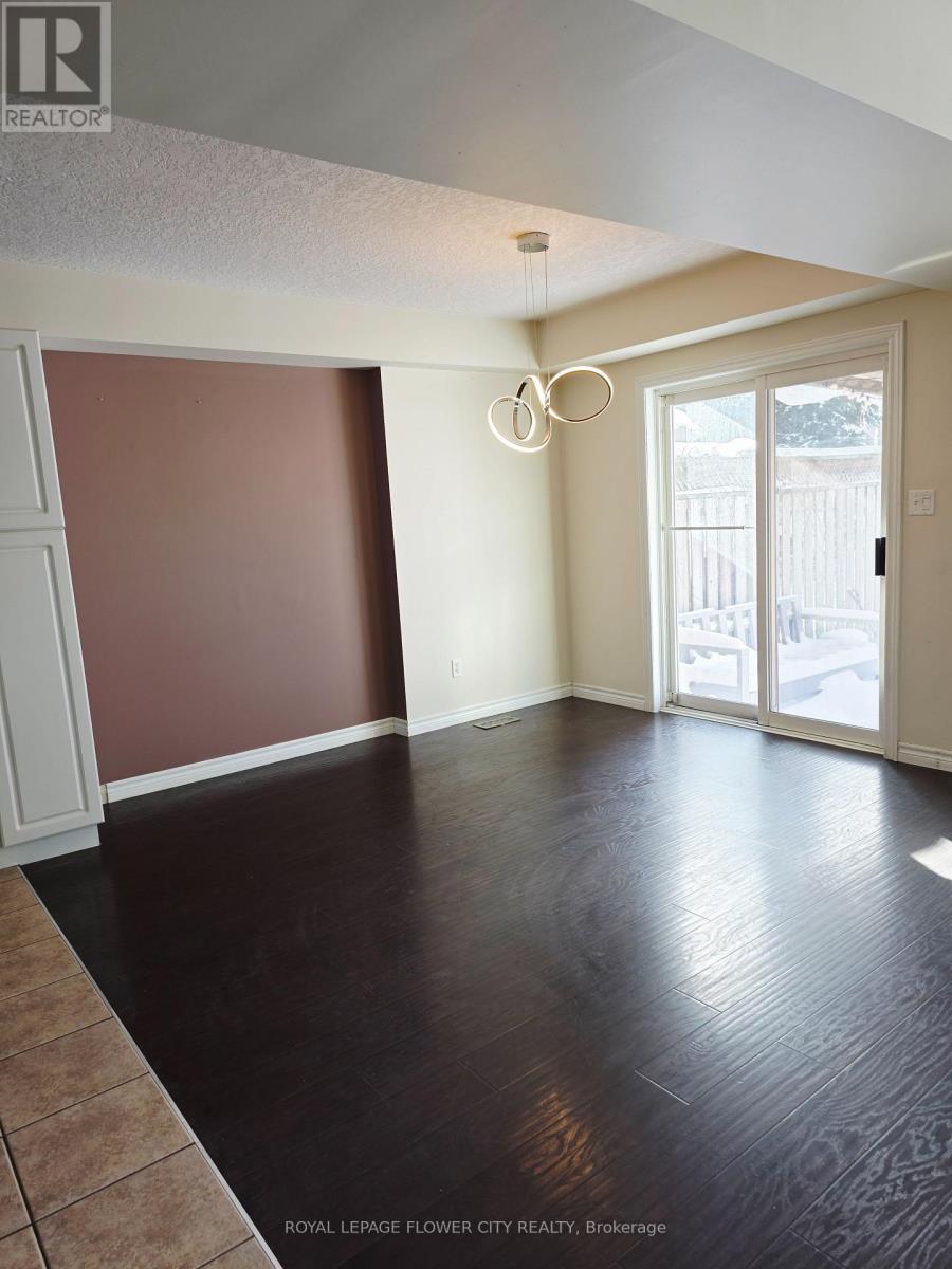 187 Huck Crescent W, Kitchener, Ontario  N2N 3P7 - Photo 13 - X12751194