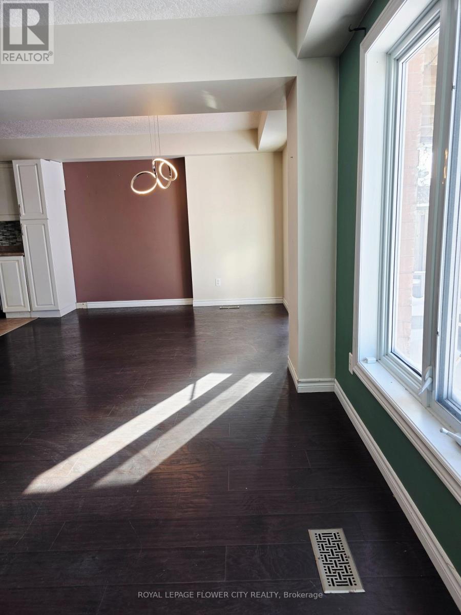 187 Huck Crescent W, Kitchener, Ontario  N2N 3P7 - Photo 6 - X12751194