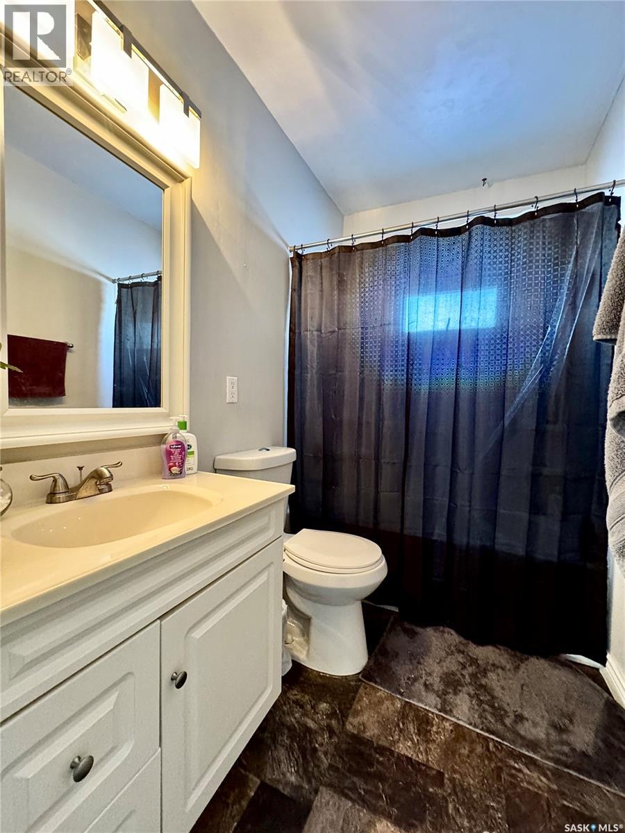 510 Wells Avenue E, Langenburg, Saskatchewan  S0A 2A0 - Photo 15 - SK027248