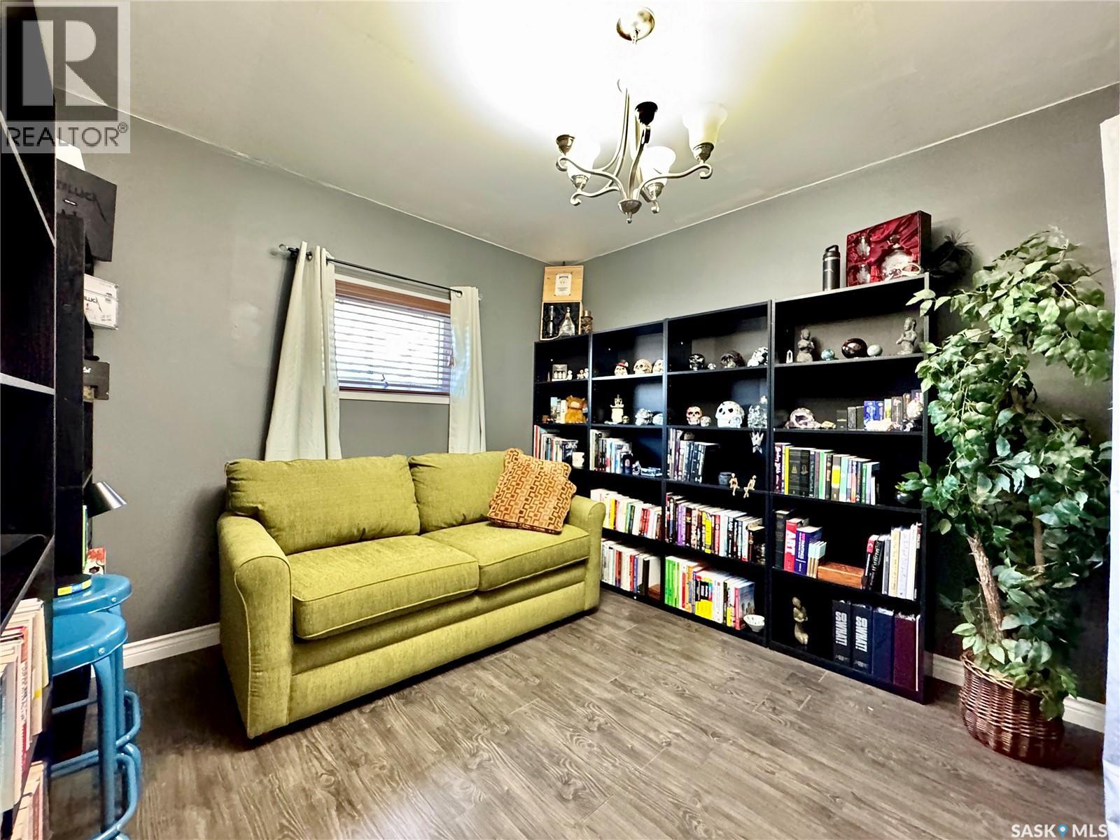 510 Wells Avenue E, Langenburg, Saskatchewan  S0A 2A0 - Photo 14 - SK027248