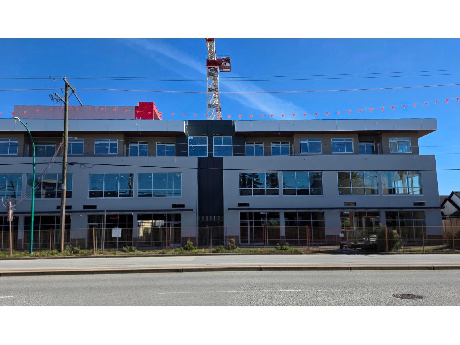 106 19220 72 Avenue, Surrey, British Columbia  V0V 0V0 - Photo 1 - C8075520