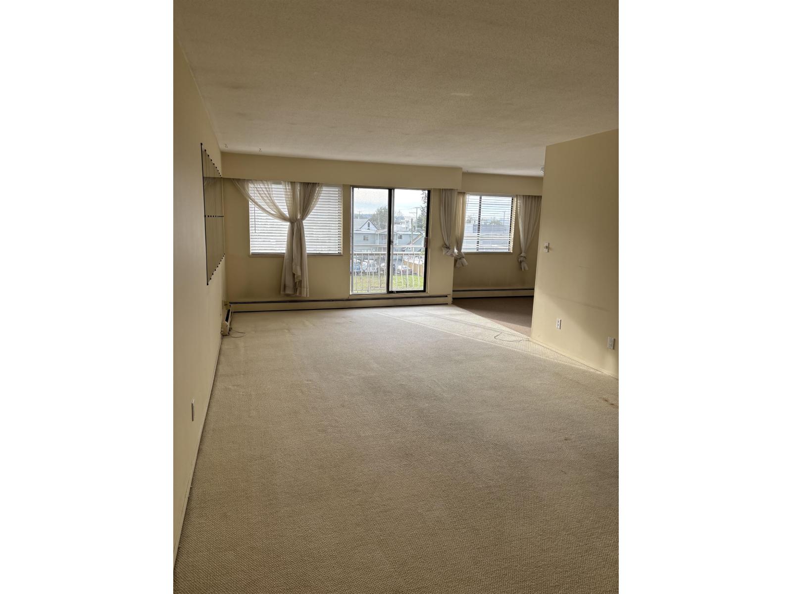 321 17707 57a Avenue, Surrey, British Columbia  V3S 1J2 - Photo 7 - R3085583