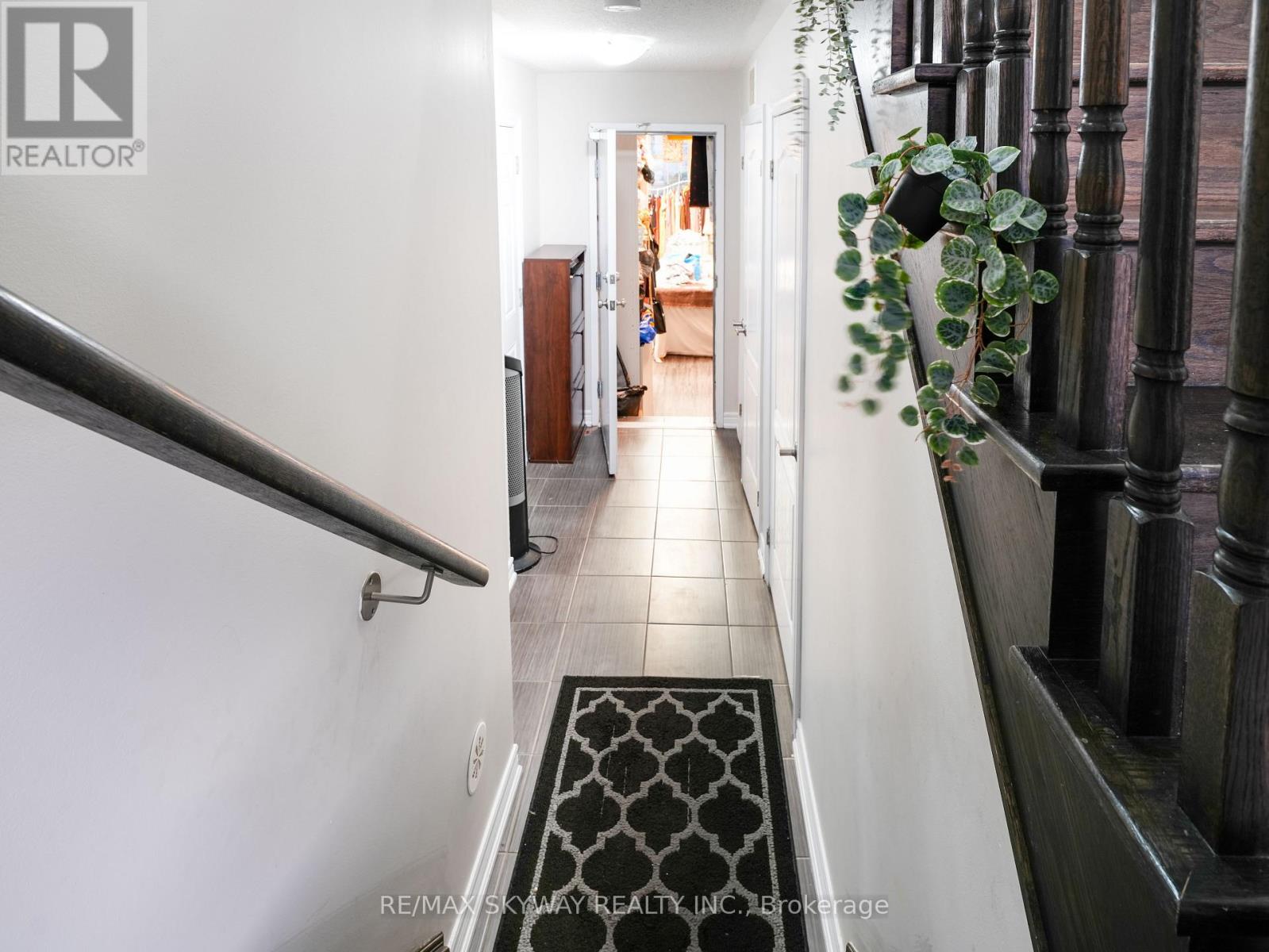 2 - 142 Inspire Boulevard, Brampton, Ontario  L6R 3X7 - Photo 7 - W12751120