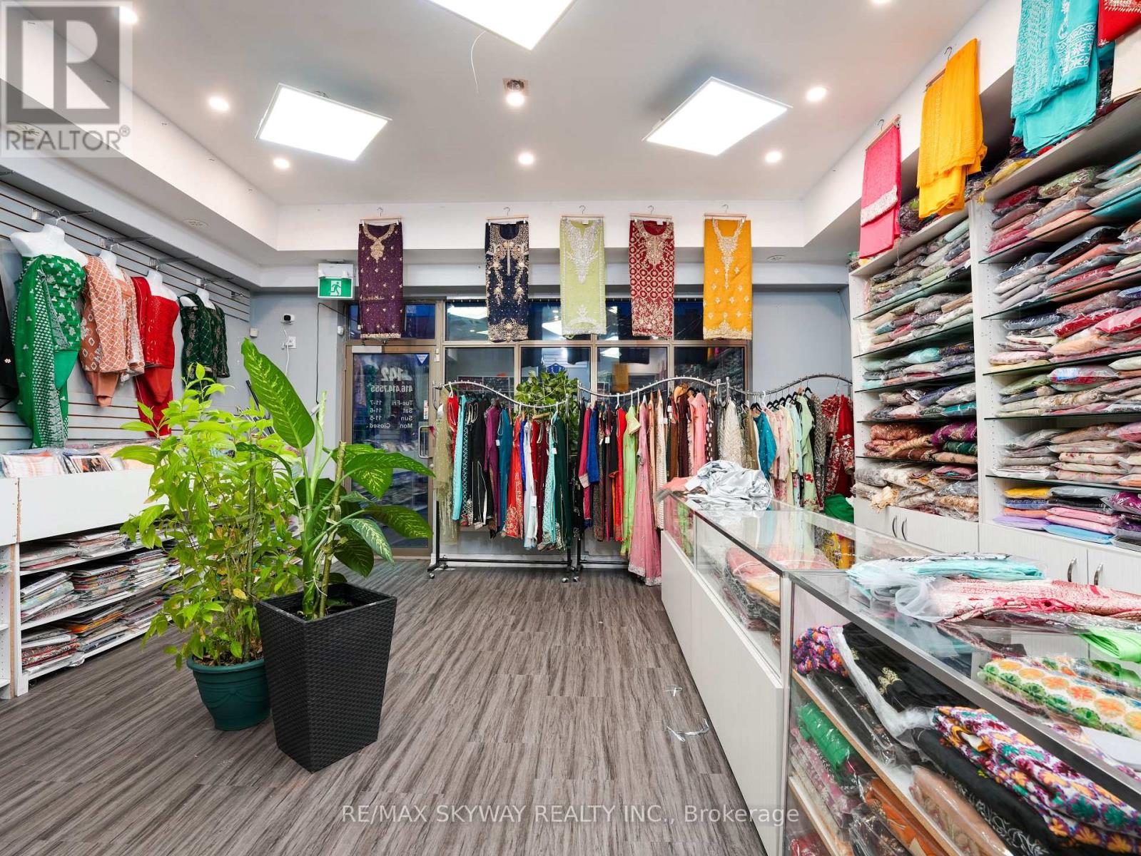 2 - 142 Inspire Boulevard, Brampton, Ontario  L6R 3X7 - Photo 5 - W12751120