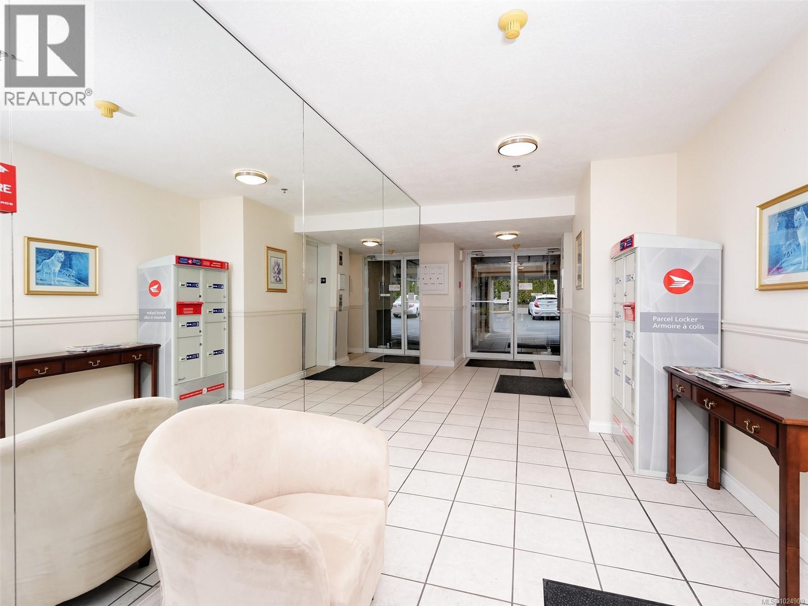 202 1694 Cedar Hill Cross Rd, Saanich, British Columbia  V8P 2P7 - Photo 25 - 1024909