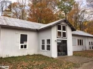 9513 County Rd 93 Road Ne, Midland, Ontario  L4R 5K6 - Photo 14 - S12751302