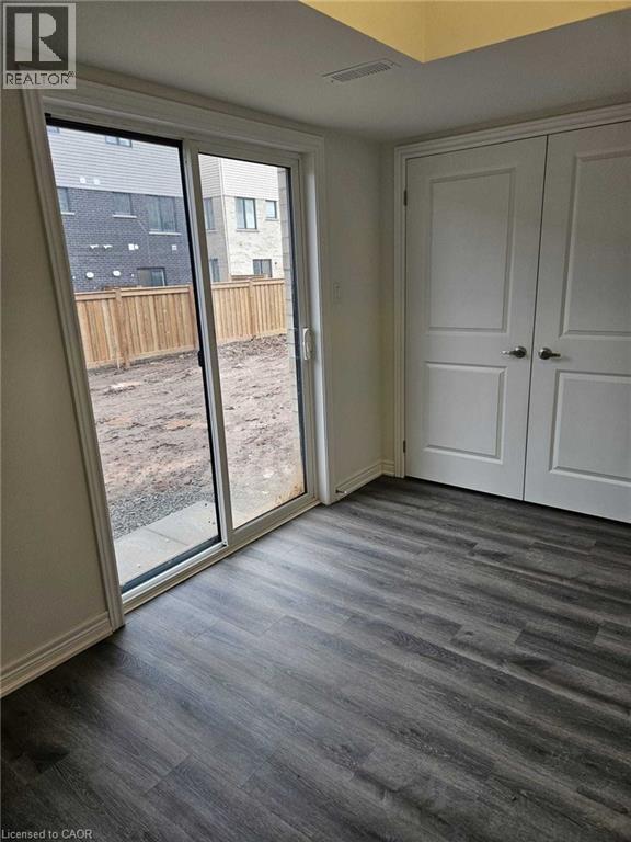 18 Reid Avenue N, Hamilton, Ontario  L8H 0B5 - Photo 4 - 40801939