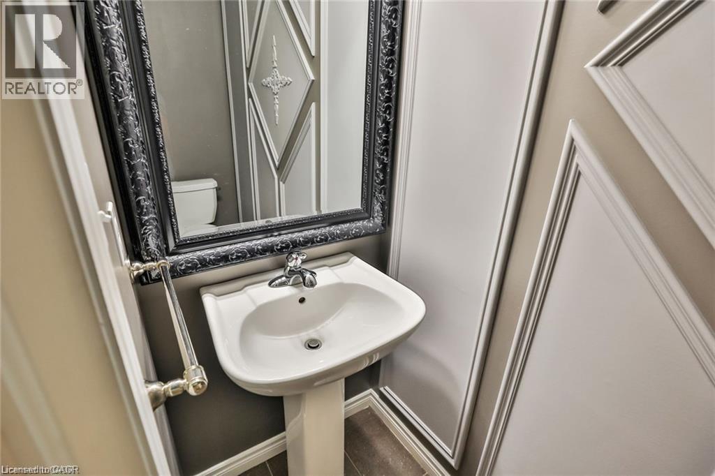 42 Madonna Drive, Hamilton, Ontario  L9B 0G9 - Photo 14 - 40801931