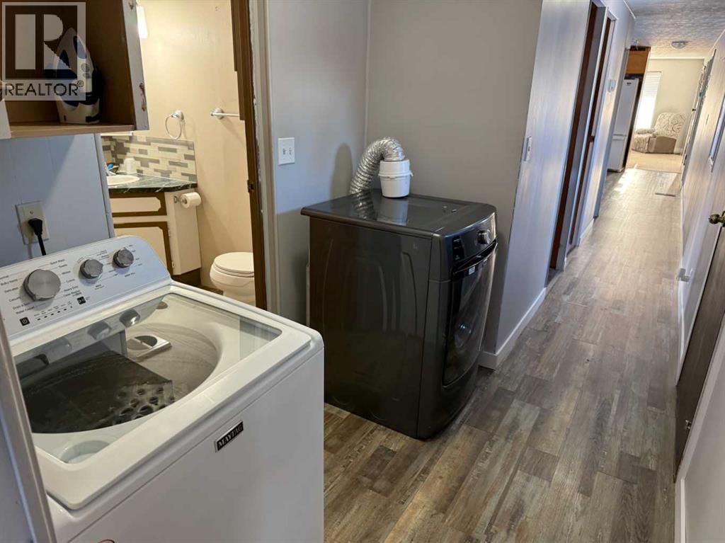 312 3 Street N, Vulcan, Alberta  T0L 2B0 - Photo 18 - A2274027