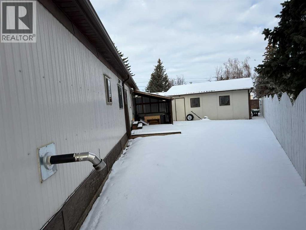 312 3 Street N, Vulcan, Alberta  T0L 2B0 - Photo 3 - A2274027