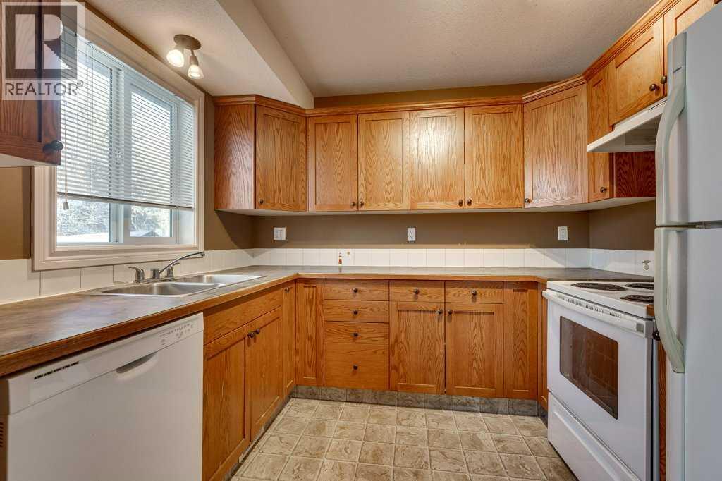 5322 55 Street, Lacombe, Alberta  T4L 1L4 - Photo 9 - A2277472