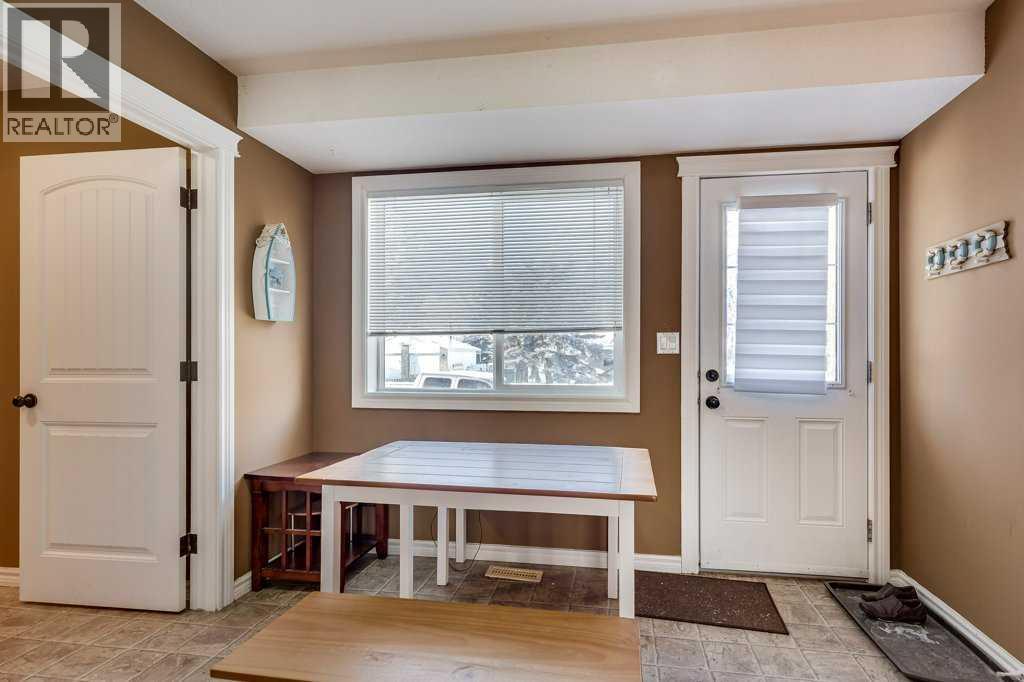 5322 55 Street, Lacombe, Alberta  T4L 1L4 - Photo 13 - A2277472