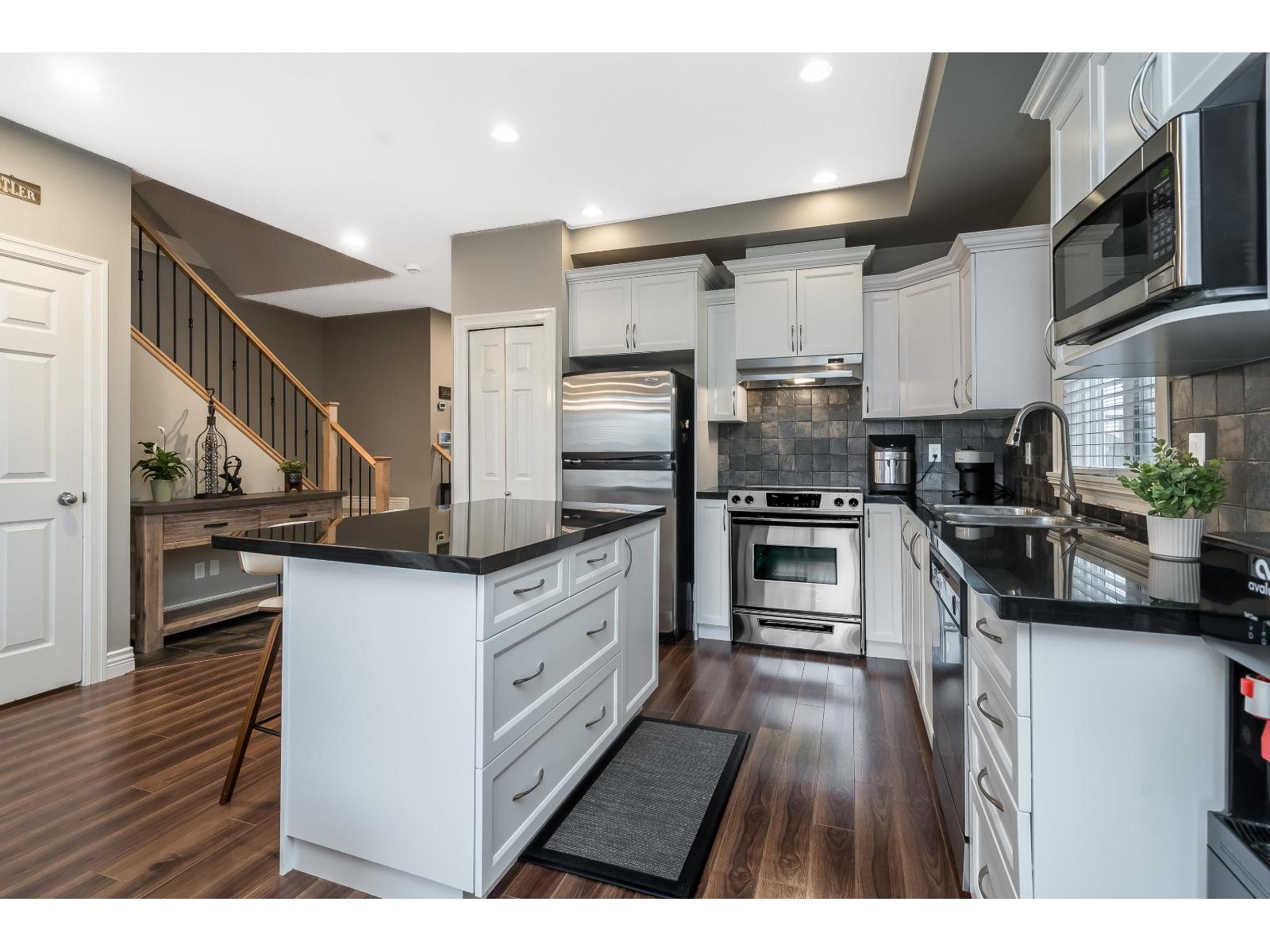 6668 195 Street, Surrey, British Columbia  V4N 0C3 - Photo 13 - R3085757