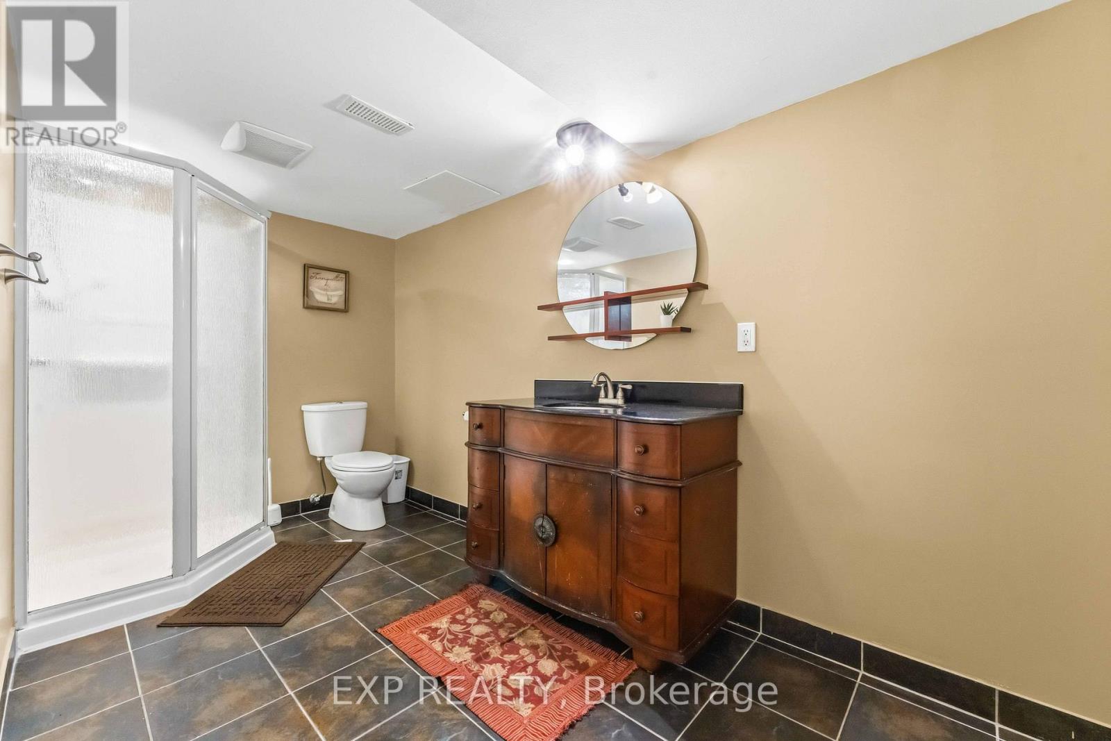 118 Finn Court, Ottawa, Ontario  K1V 2C8 - Photo 17 - X12416732