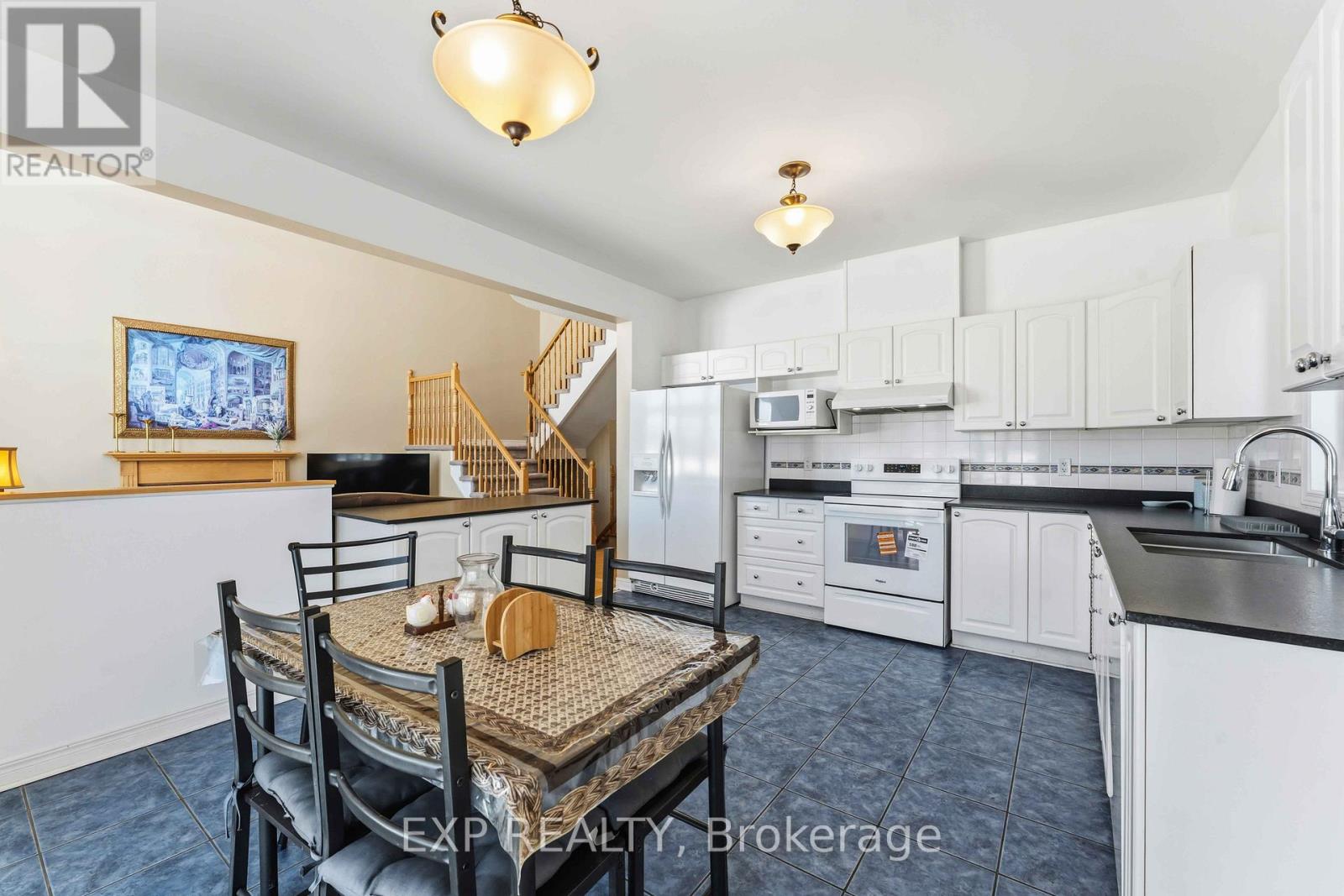 118 Finn Court, Ottawa, Ontario  K1V 2C8 - Photo 16 - X12416732