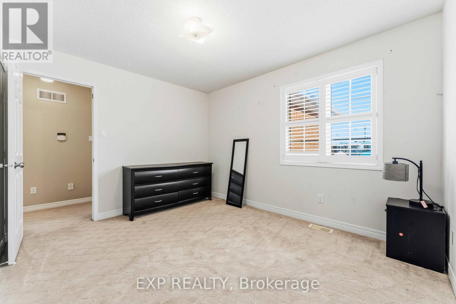 118 Finn Court, Ottawa, Ontario  K1V 2C8 - Photo 28 - X12416732