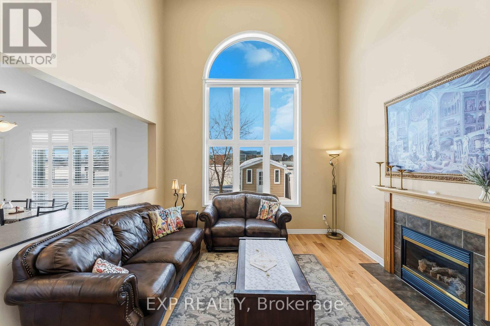 118 Finn Court, Ottawa, Ontario  K1V 2C8 - Photo 9 - X12416732