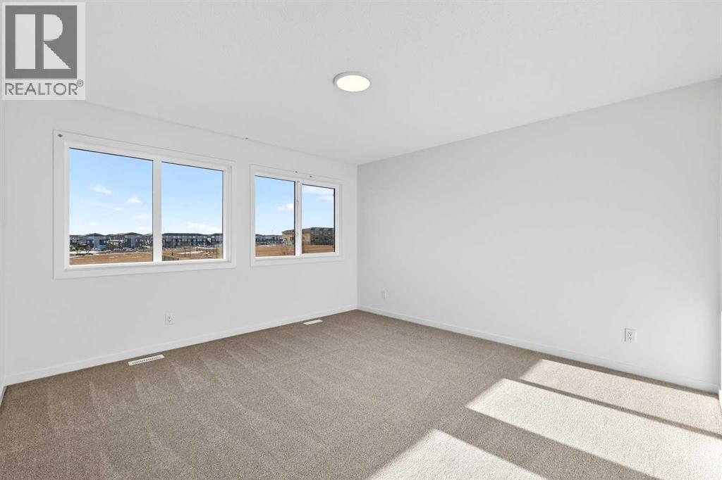 89 Corner Glen Avenue Ne, Calgary, Alberta  T3N 2L7 - Photo 12 - A2253063