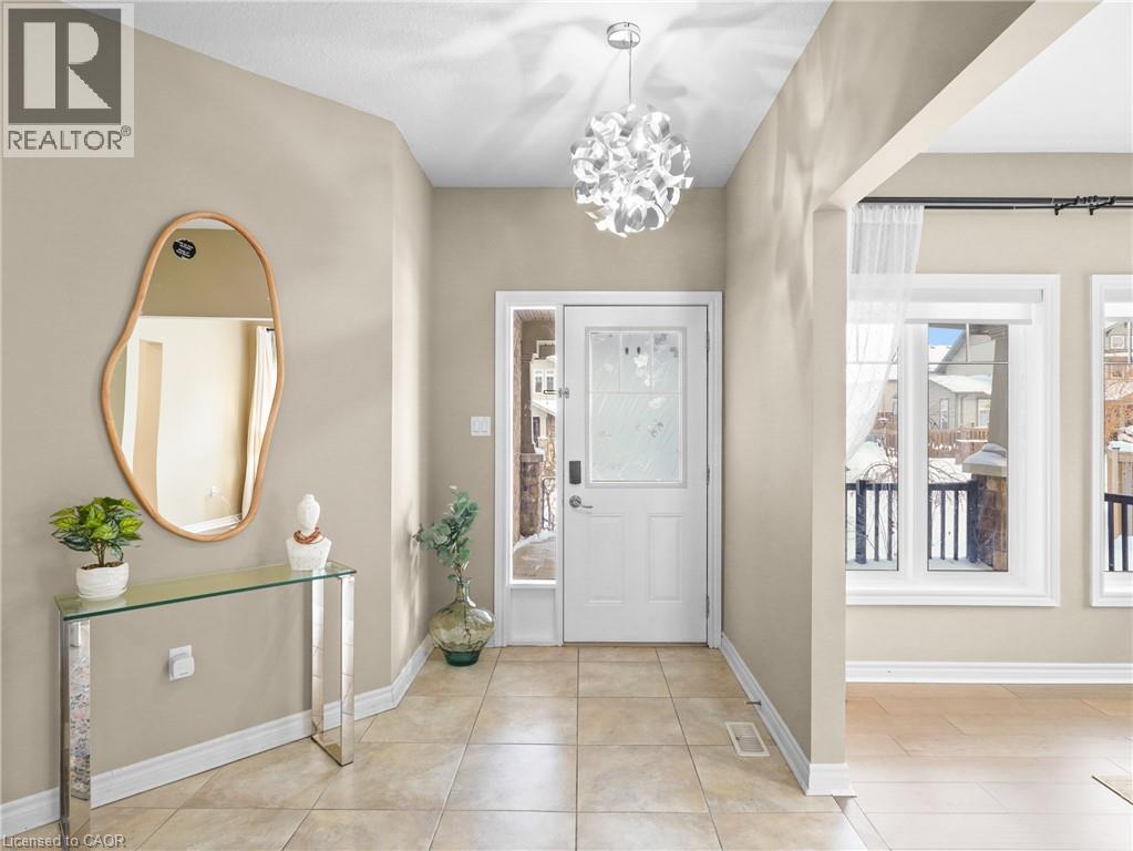 906 Audrey Place, Kitchener, Ontario  N2E 0B9 - Photo 3 - 40801009