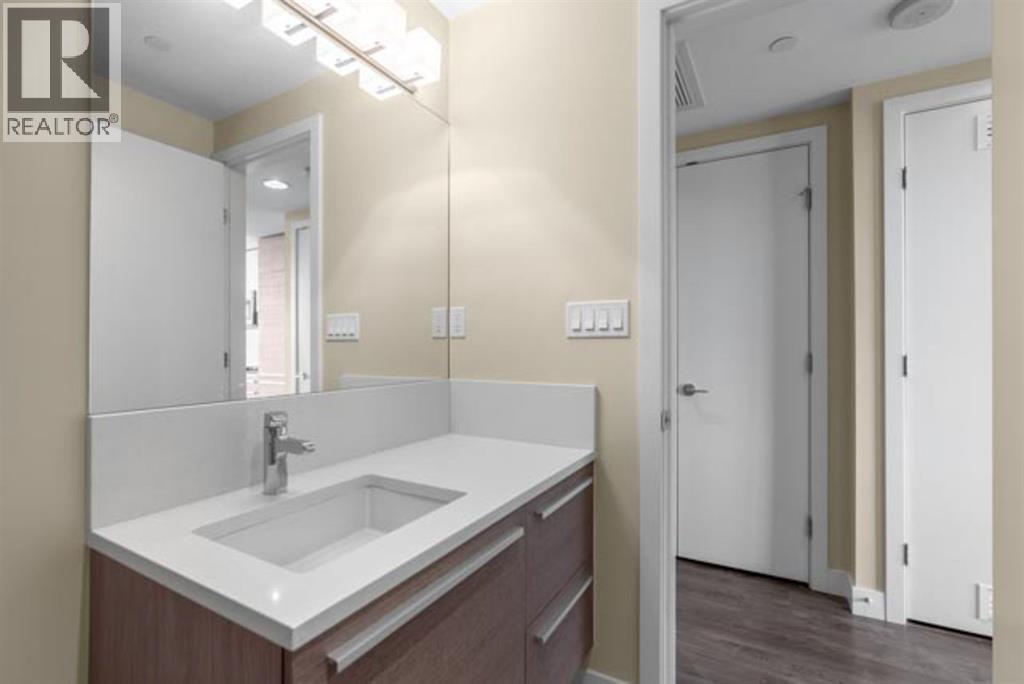 809 2008 Rosser Avenue, Burnaby, British Columbia  V5C 0H8 - Photo 8 - R3085676