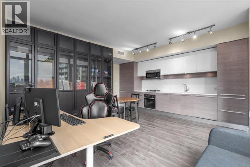 809 2008 Rosser Avenue, Burnaby, British Columbia  V5C 0H8 - Photo 9 - R3085676