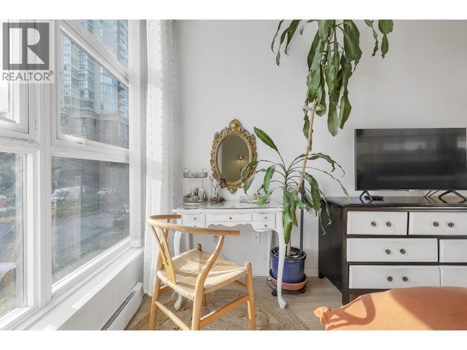 205 189 National Avenue, Vancouver, British Columbia  V6A 4L8 - Photo 18 - R3085684