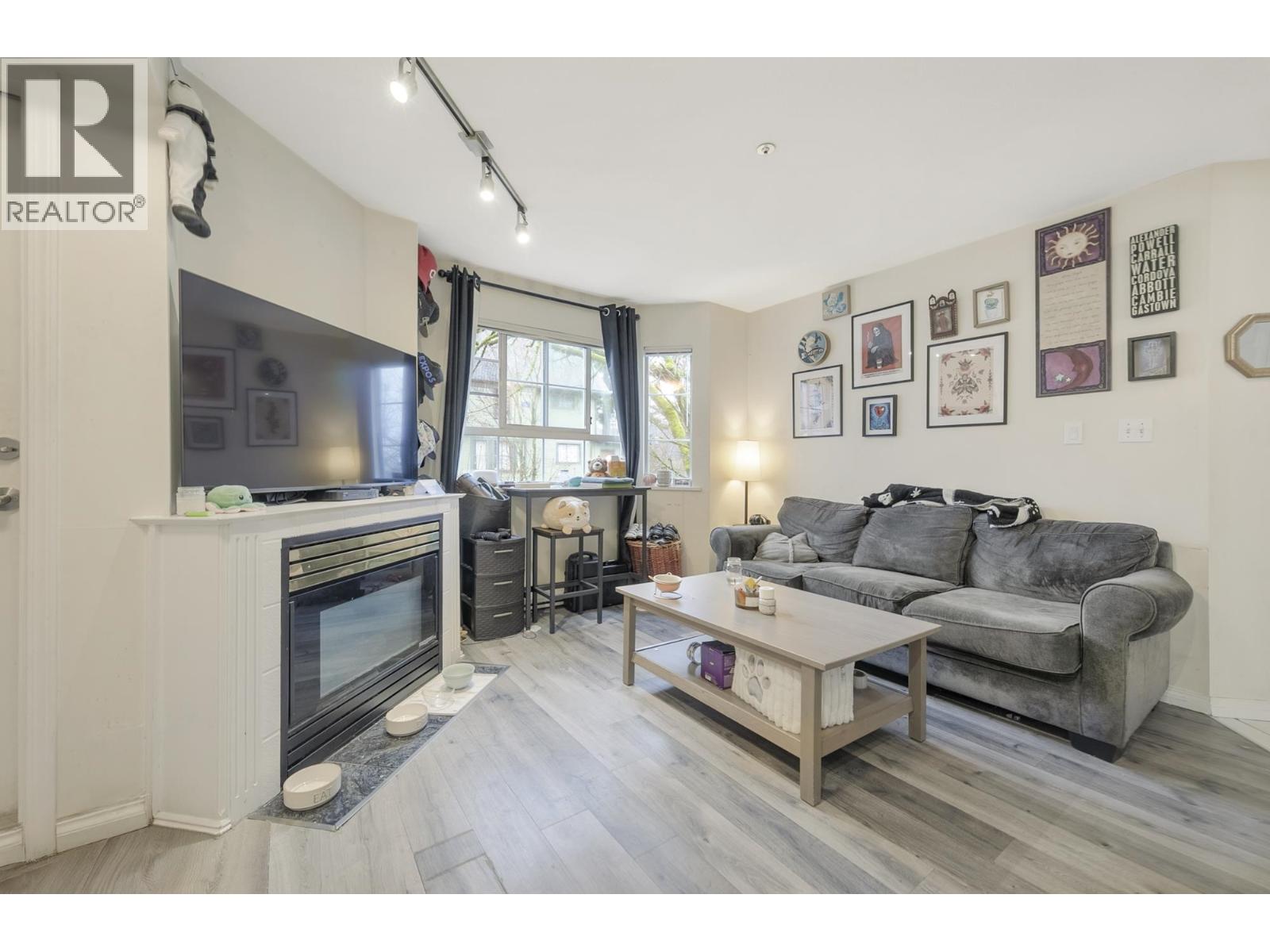 203 1520 Cotton Drive, Vancouver, British Columbia  V5L 3V2 - Photo 2 - R3085693