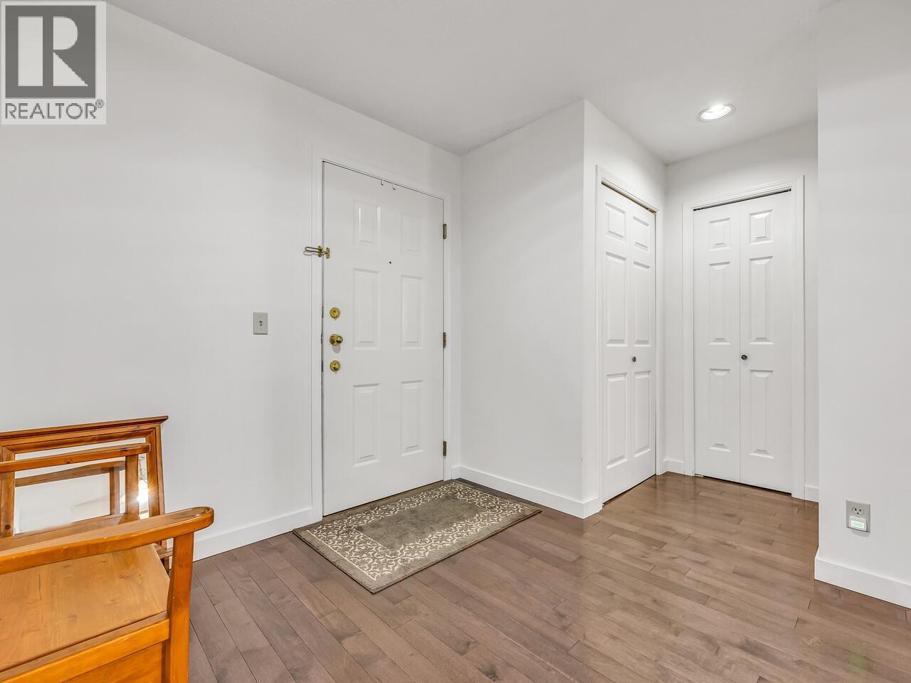 204 6735 Station Hill Court, Burnaby, British Columbia  V3N 4W5 - Photo 16 - R3085702