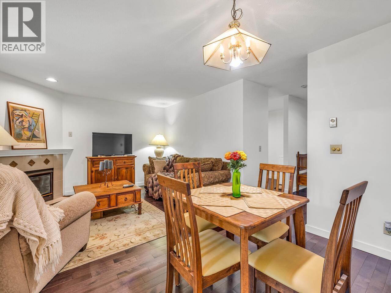 204 6735 Station Hill Court, Burnaby, British Columbia  V3N 4W5 - Photo 5 - R3085702