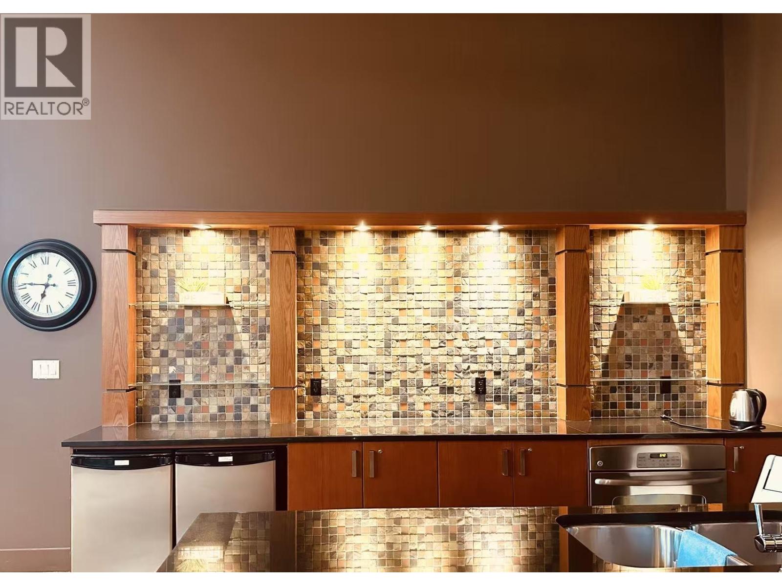 3100 Windsor Gate, Coquitlam, British Columbia  V3B 0P3 - Photo 23 - R3085706