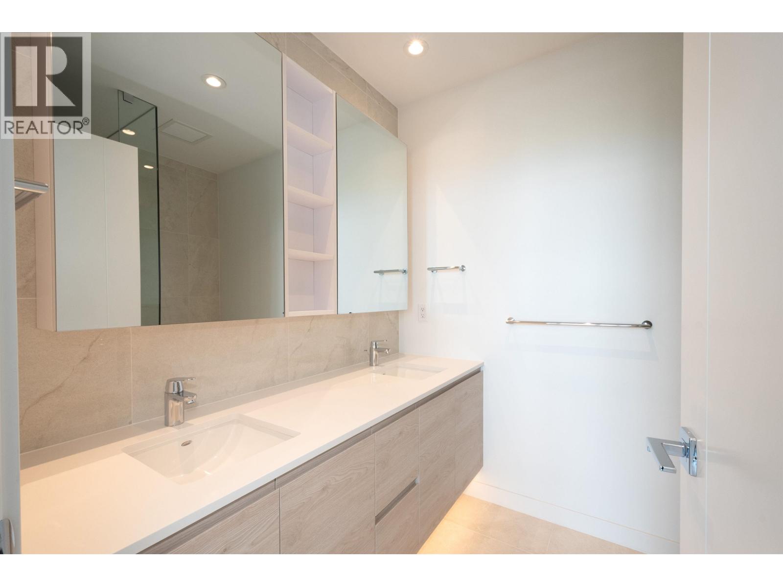 4004 680 Quayside Drive, New Westminster, British Columbia  V3M 0P2 - Photo 18 - R3085708