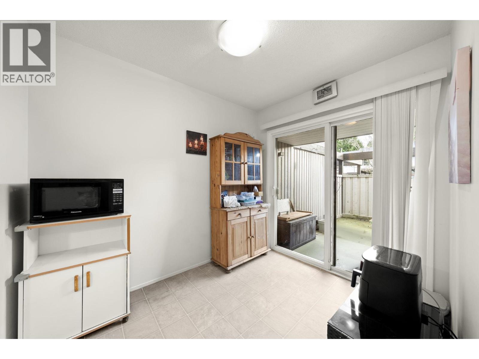 14 3046 Coast Meridian Road, Port Coquitlam, British Columbia  V3B 5B6 - Photo 8 - R3085725