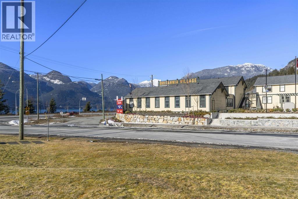 1140 Copper Drive, Squamish, British Columbia  V1J 1J0 - Photo 5 - R3085679