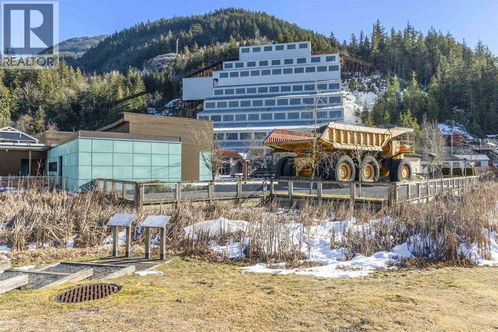 1140 Copper Drive, Squamish, British Columbia  V1J 1J0 - Photo 6 - R3085679